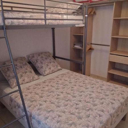 Appartement Meuble Proche De Cassis Рокфор-ла-Бедуль Экстерьер фото