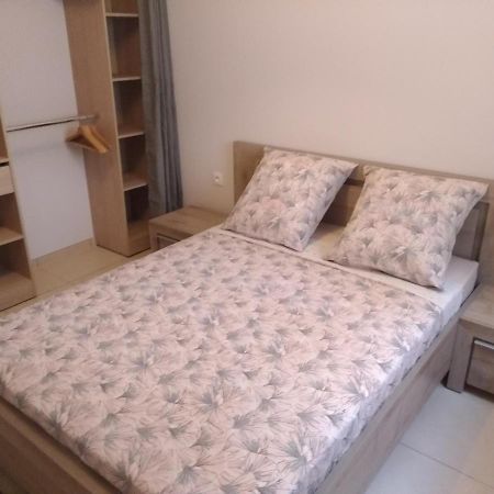 Appartement Meuble Proche De Cassis Рокфор-ла-Бедуль Экстерьер фото