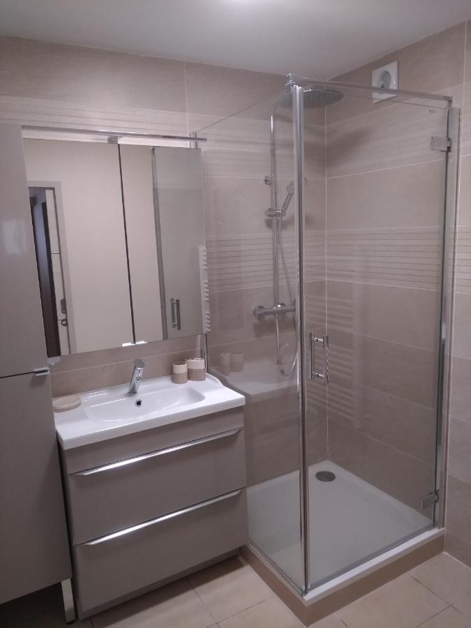 Appartement Meuble Proche De Cassis Рокфор-ла-Бедуль Экстерьер фото